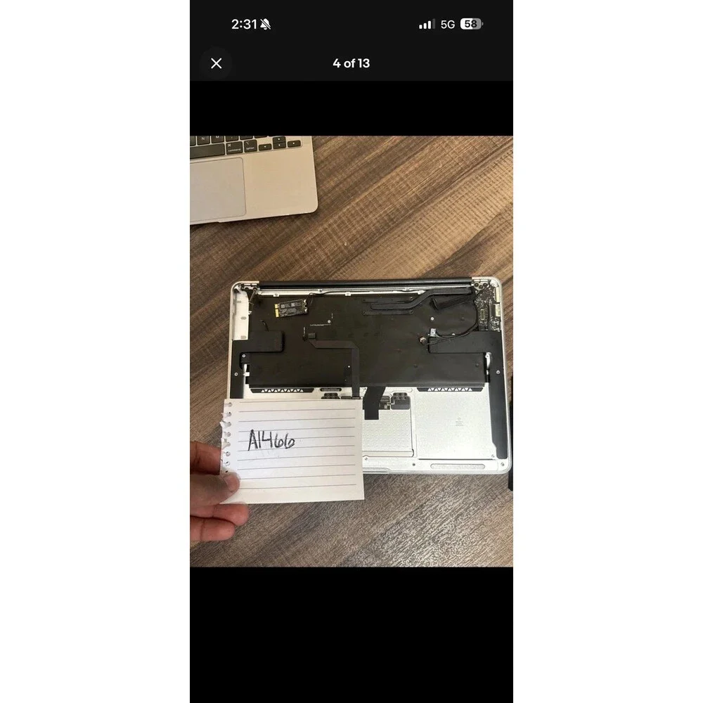 Apple MacBook Pro/Air Laptops Lot of 5, for Parts/Repair